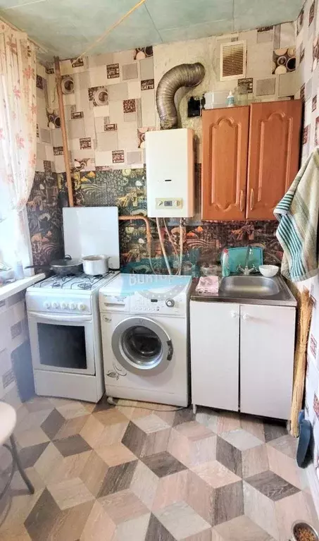 2-к кв. Орловская область, Мценск 1-й мкр, 5 (40.9 м) - Фото 0