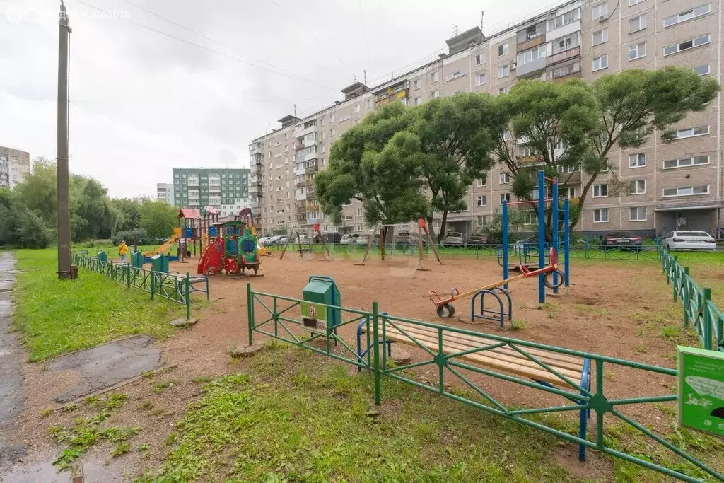 3-комнатная квартира: Пермь, улица Связистов, 11 (57.6 м) - Фото 1
