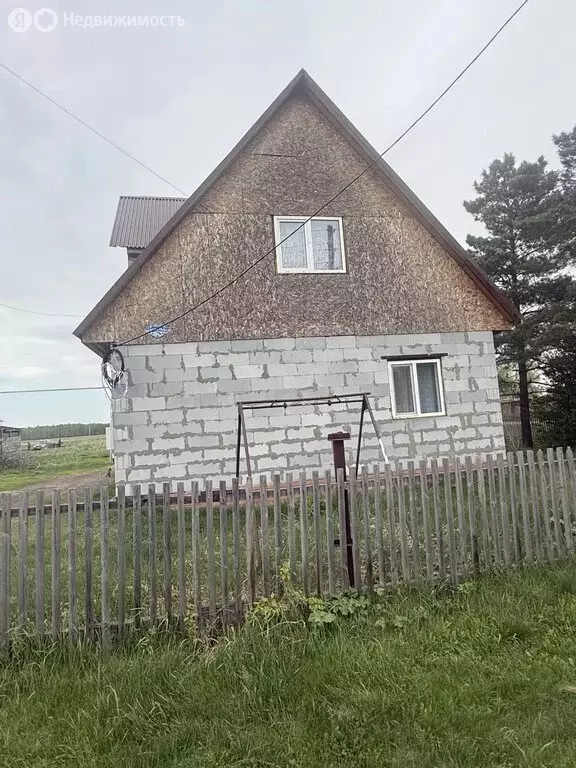 Дом в Омская область, Азовский немецкий район, деревня Пахомовка, ... - Фото 1