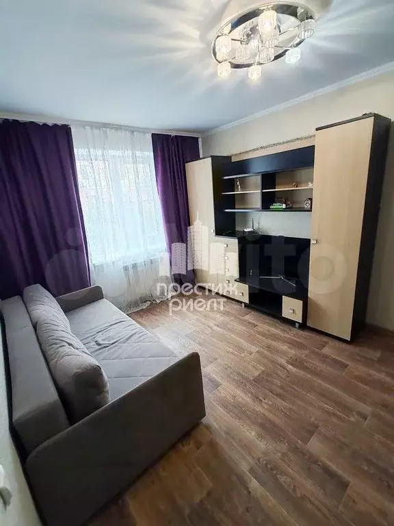 1-к. квартира, 32 м, 1/3 эт. - Фото 0
