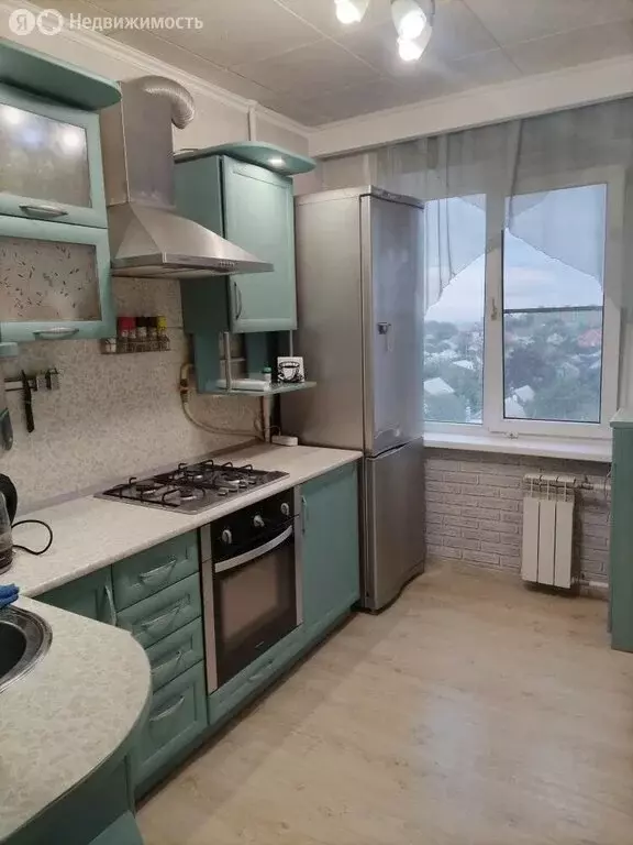 3-комнатная квартира: Азов, улица Пушкина, 112 (52 м) - Фото 1
