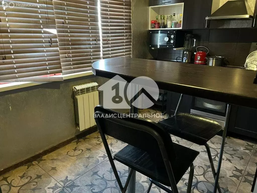 1-комнатная квартира: Новосибирск, улица Крылова, 63 (40 м) - Фото 1