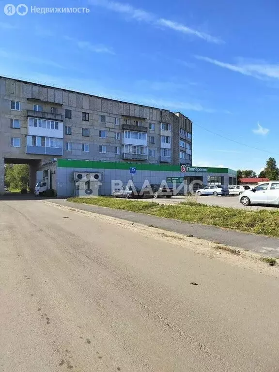 3-комнатная квартира: Волхов, улица Фрунзе, 7 (62 м) - Фото 0