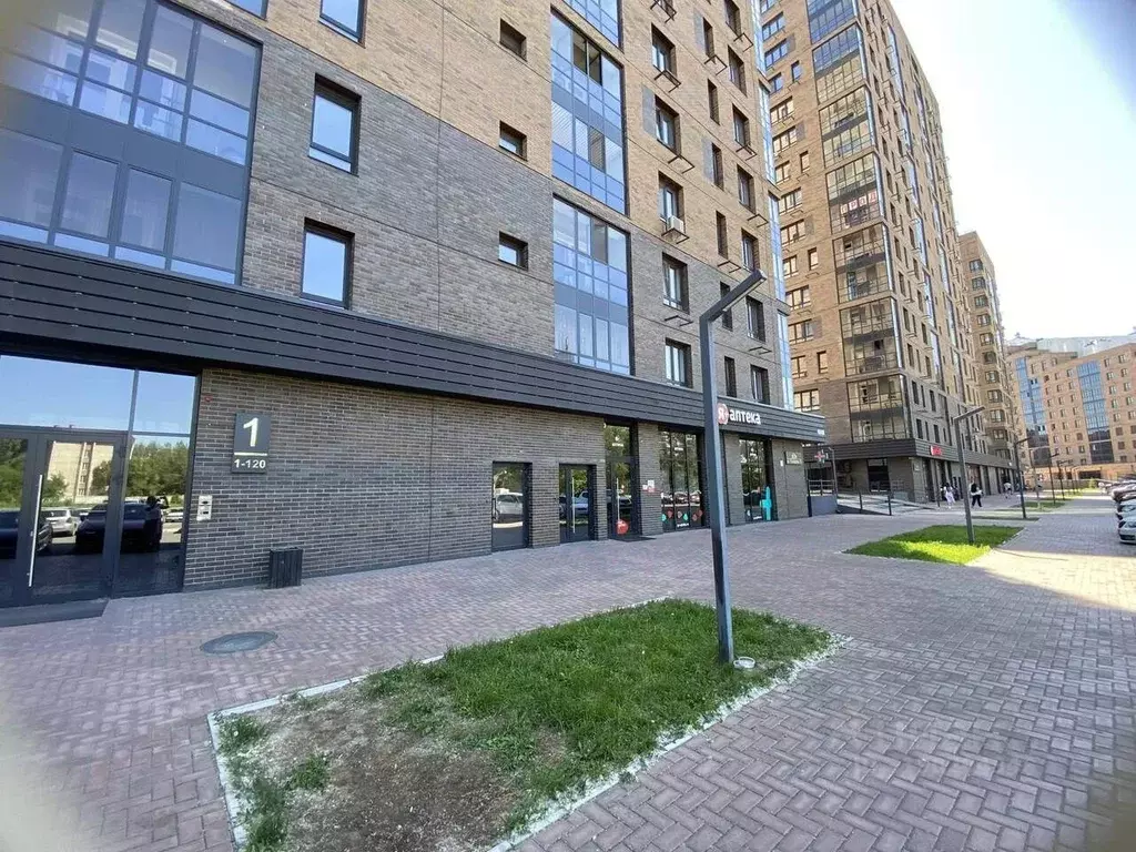 2-к кв. Хакасия, Абакан ул. Комарова, 7Б (62.1 м) - Фото 0