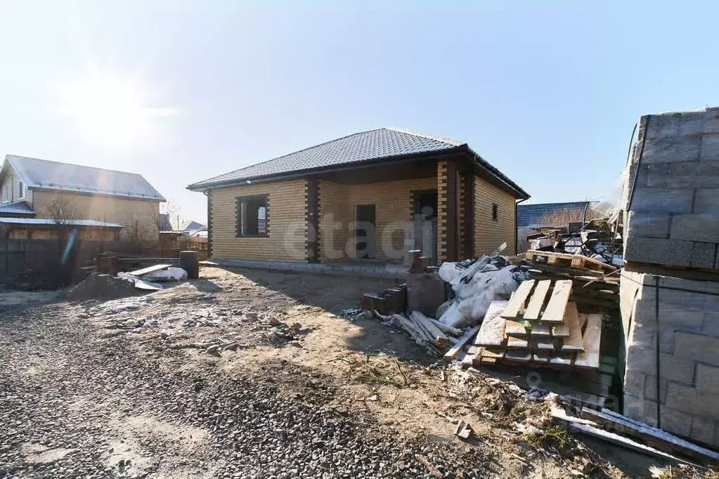 Дом в Тюменская область, Тюмень Юбилей садовое товарищество, ул. ... - Фото 1