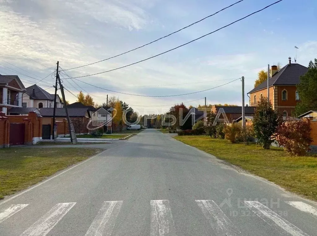 Участок в Тюменская область, Тюменский муниципальный округ, Боровский ... - Фото 1