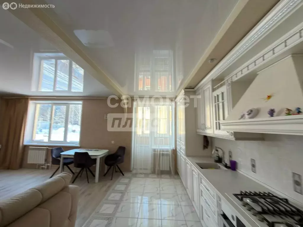 4-комнатная квартира: Богданихское сельское поселение, деревня ... - Фото 1