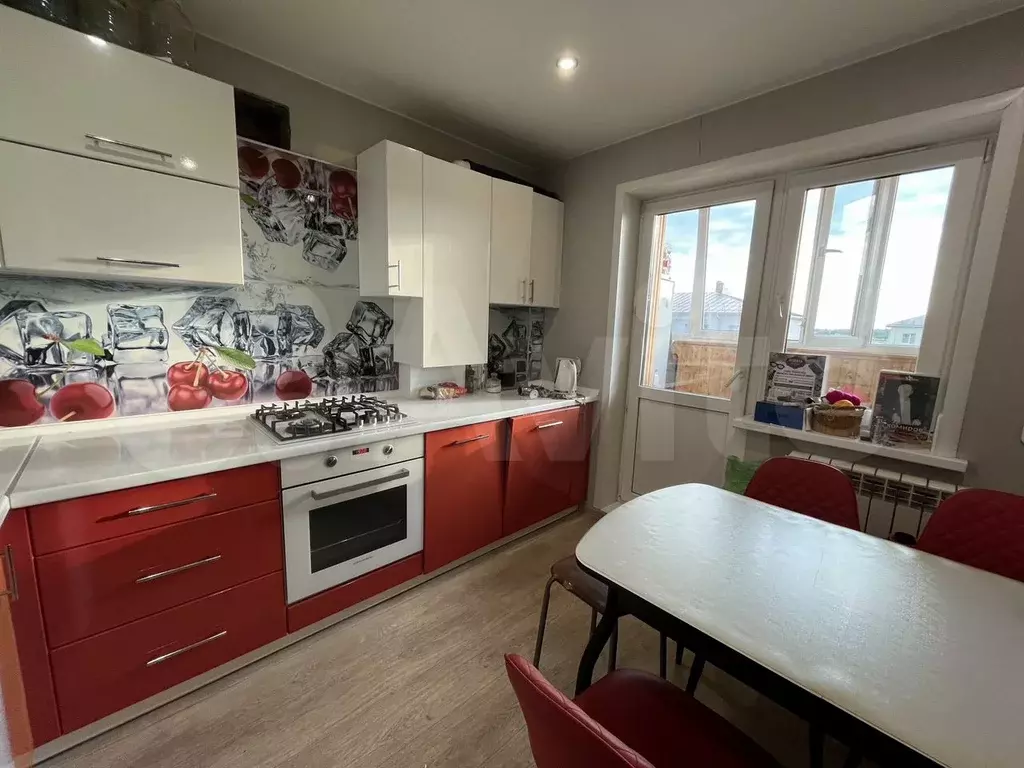 2-к. квартира, 50 м, 3/3 эт. - Фото 0