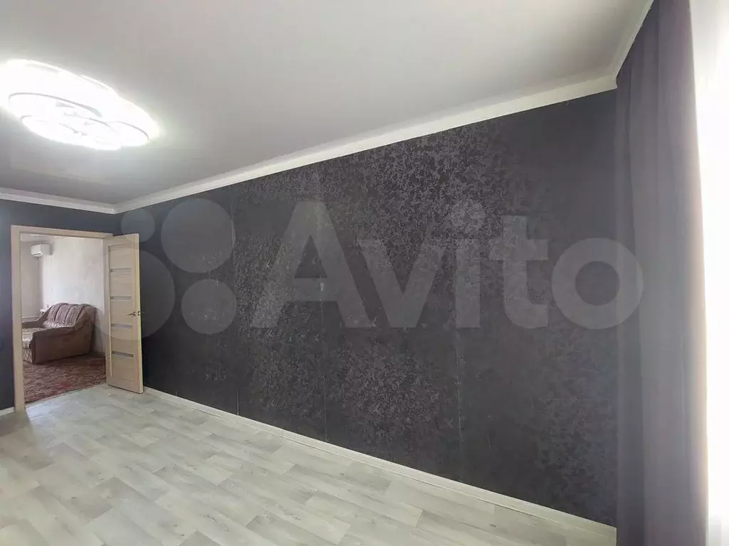2-к. квартира, 46 м, 5/5 эт. - Фото 1