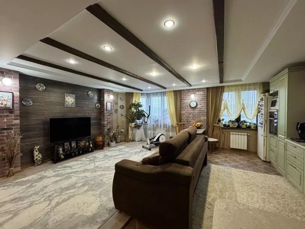 2-к кв. Саратовская область, Саратов Кленовая ул., 7 (68.8 м) - Фото 1