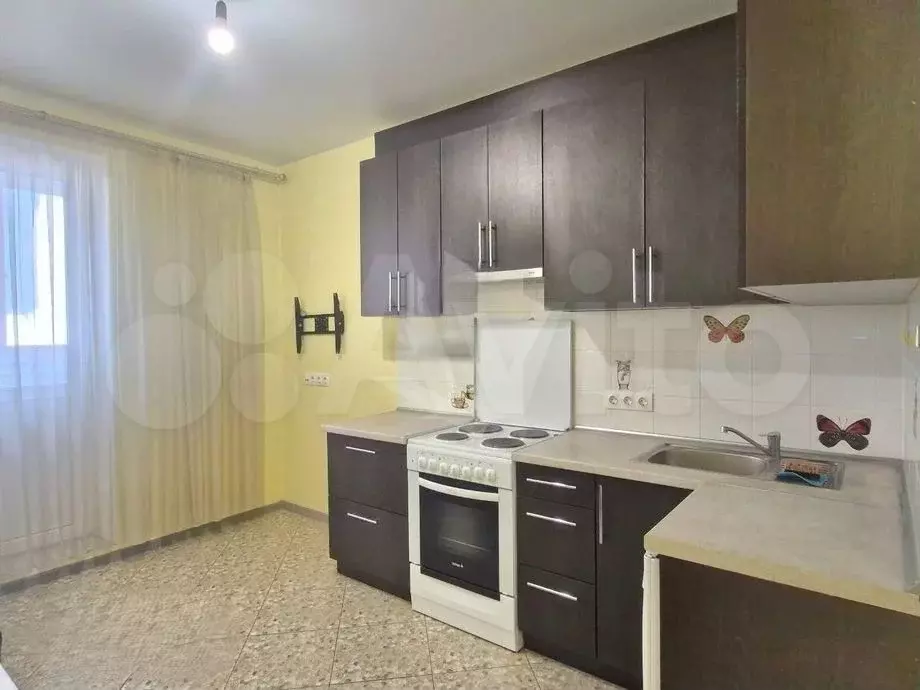 1-к. квартира, 40 м, 10/16 эт. - Фото 1
