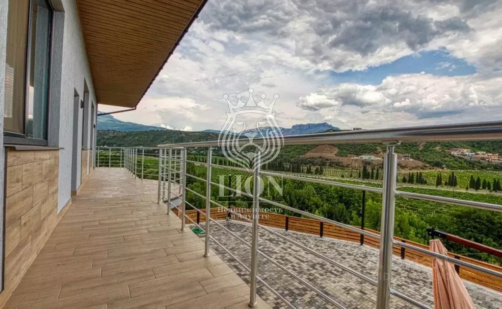 Таунхаус в Крым, Алушта ул. Юбилейная, 64с3 (213 м) - Фото 2