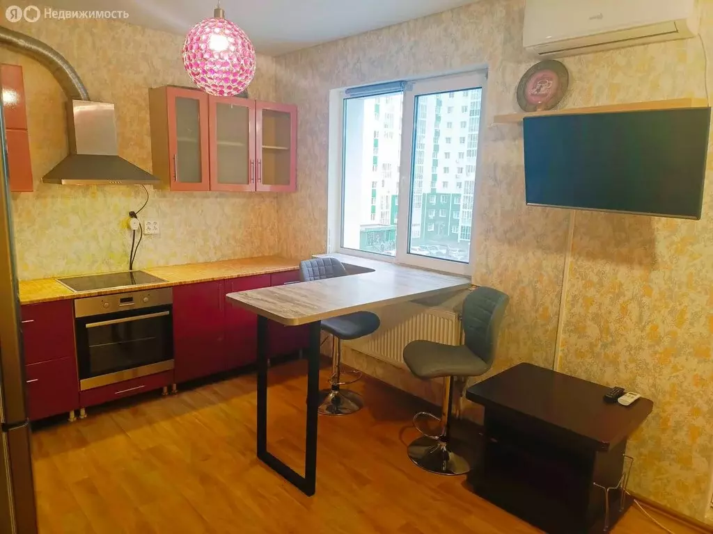Квартира-студия: Оренбург, проспект Победы, 157/4 (32 м) - Фото 1