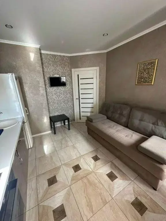 1-к кв. Омская область, Омск ул. Куйбышева, 113а (40.0 м) - Фото 1
