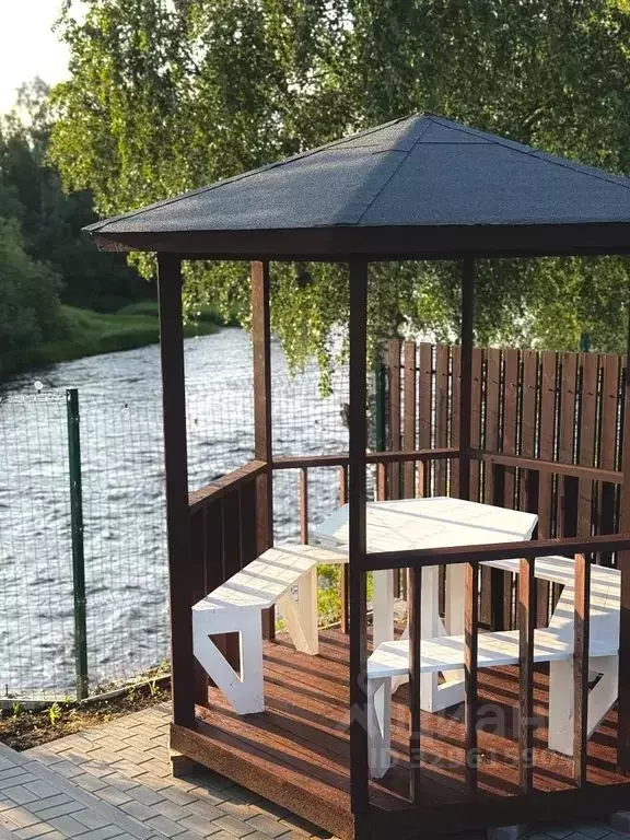 Дом в Карелия, Прионежский муниципальный район, Шуйское с/пос, д. ... - Фото 2