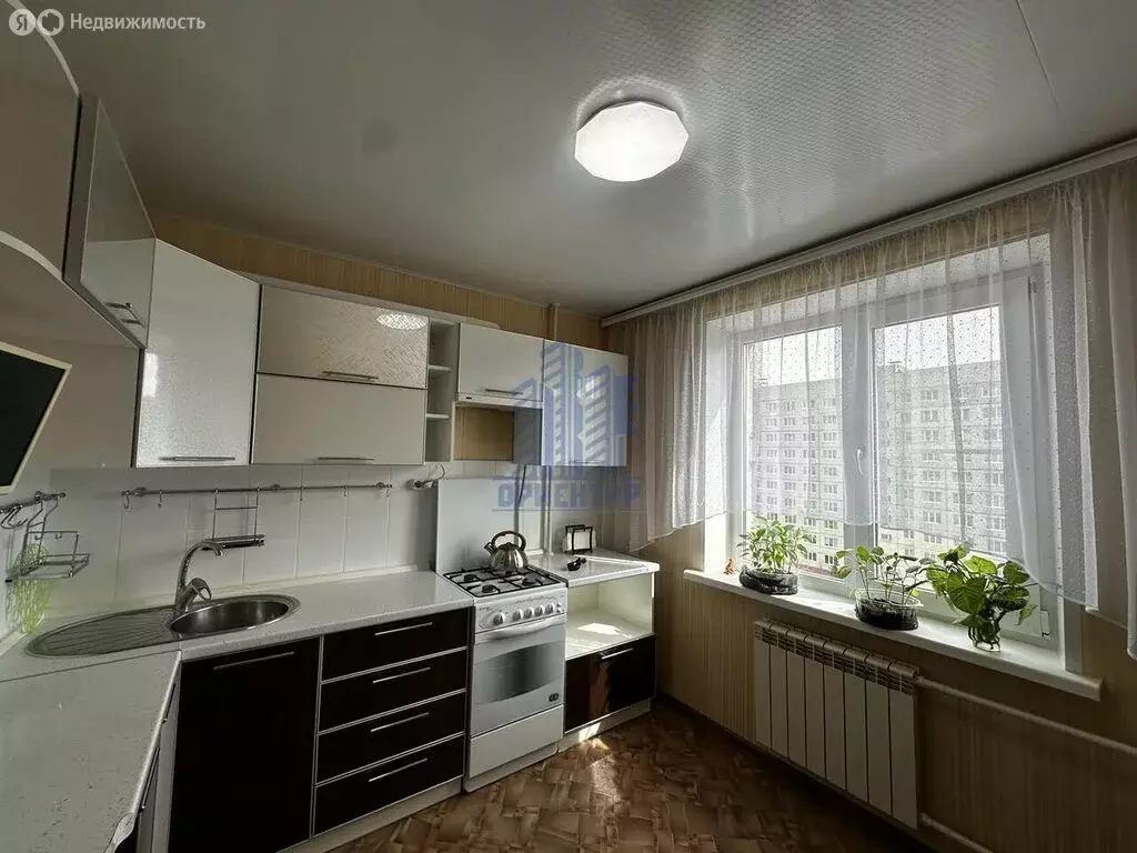 2-комнатная квартира: Чебоксары, улица Николая Гастелло, 17 (53 м) - Фото 1