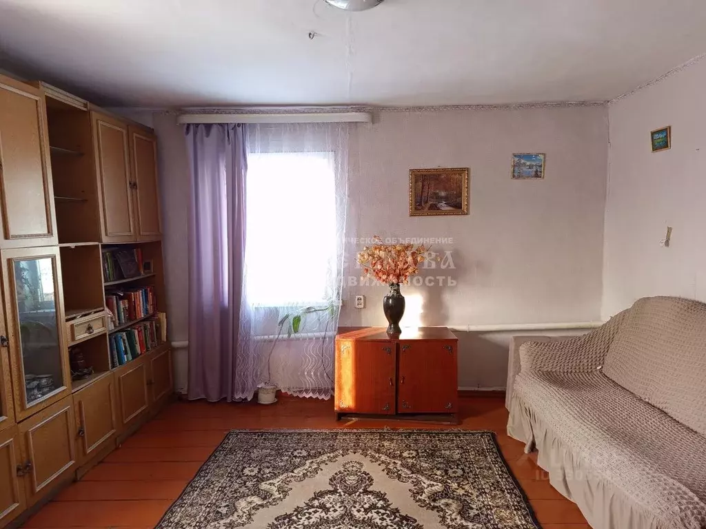 Дом в Кемеровская область, Ленинск-Кузнецкий Амурская ул. (53 м) - Фото 1