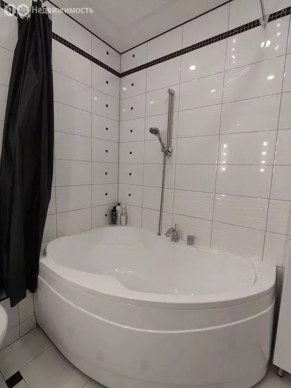 Квартира-студия: Заречный, Братская улица, 20А (30 м) - Фото 2