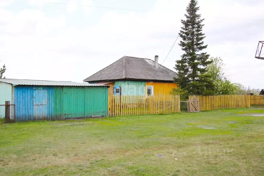 Дом в Кемеровская область, Прокопьевский район, с. Терентьевское ... - Фото 0