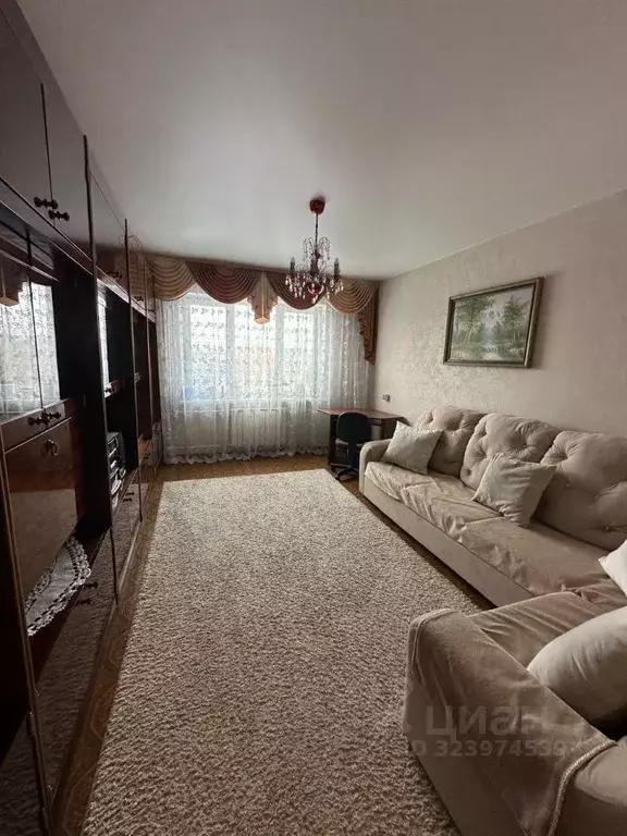 3-к кв. Омская область, Омск ул. 33-я Северная, 27 (63.0 м) - Фото 1