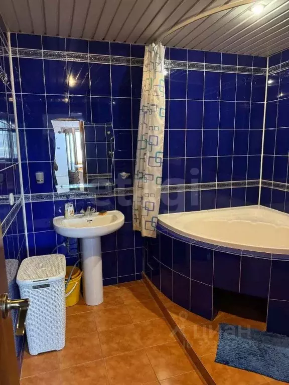 2-к кв. Свердловская область, Нижний Тагил Октябрьский просп., 10 ... - Фото 2