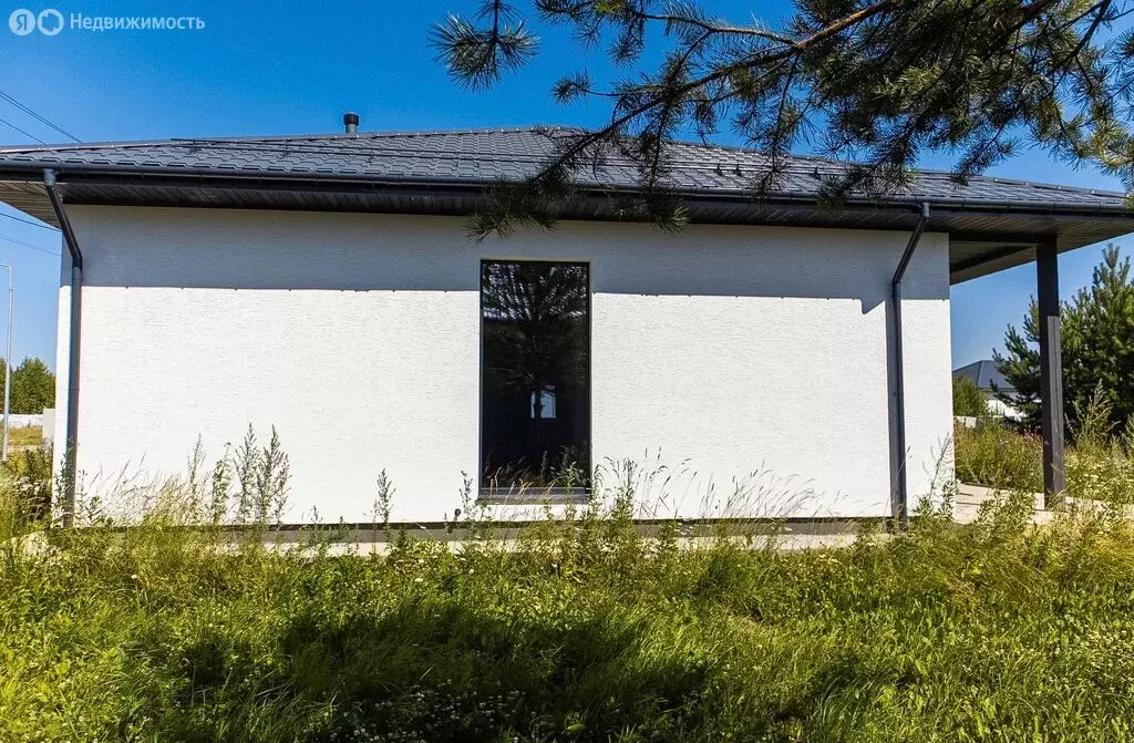 Дом в Свердловская область, Белоярский муниципальный округ, посёлок ... - Фото 1