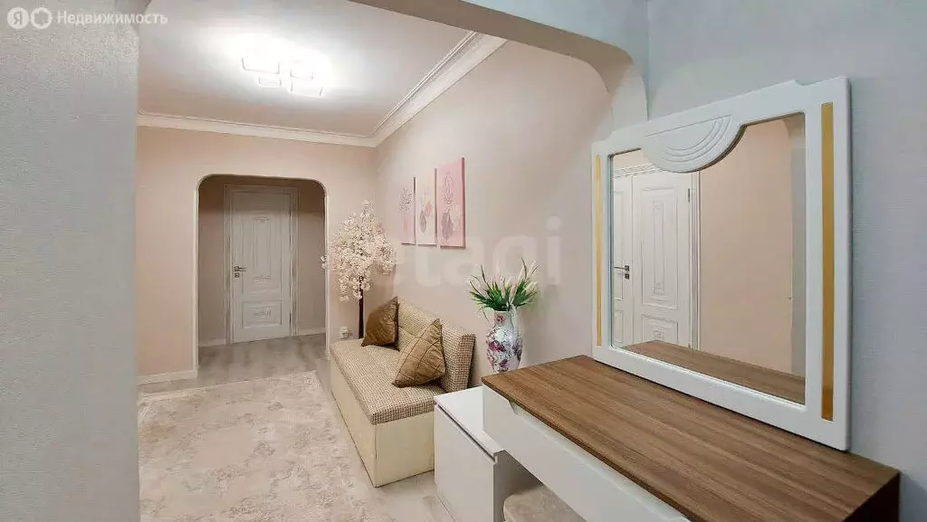 3-комнатная квартира: Нальчик, улица Тарчокова, 58 (71.3 м) - Фото 2