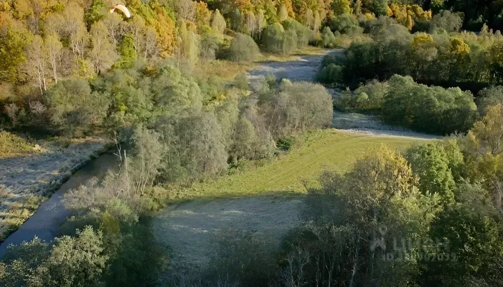 Участок в Калужская область, Боровский муниципальный округ, д. ... - Фото 1