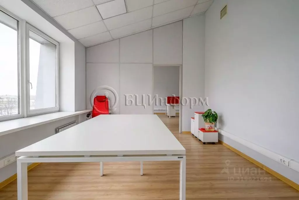 Офис в Санкт-Петербург ул. Чапаева, 5 (53 м) - Фото 1