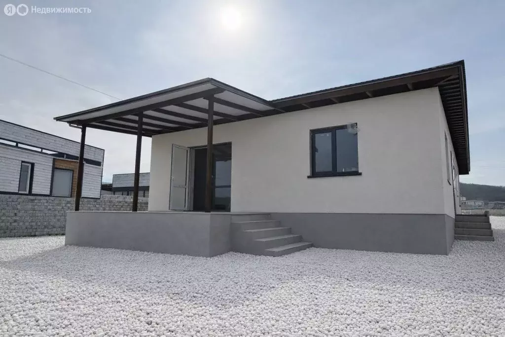 Дом в Добровское сельское поселение, село Краснолесье, Лисья улица ... - Фото 2