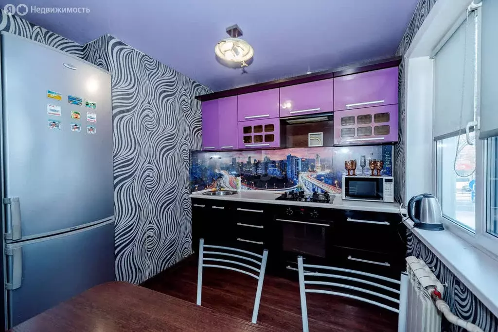 2-комнатная квартира: Бийск, улица имени Героя Советского Союза ... - Фото 2