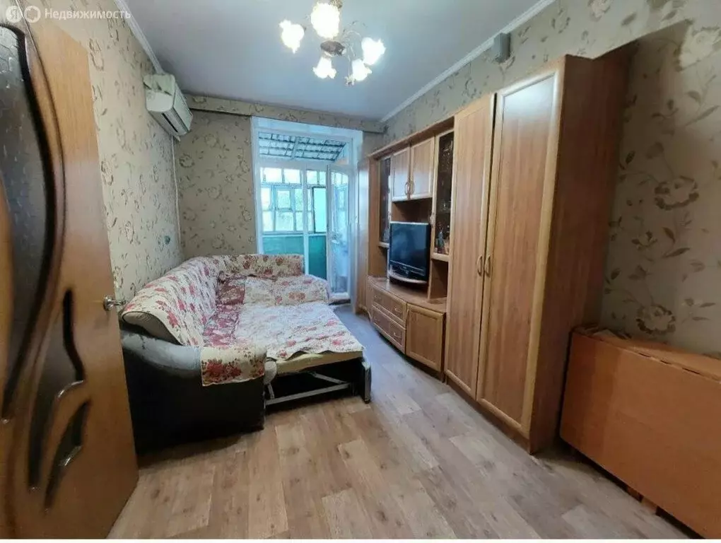 3к в 9-комнатной квартире (12.4 м) - Фото 1