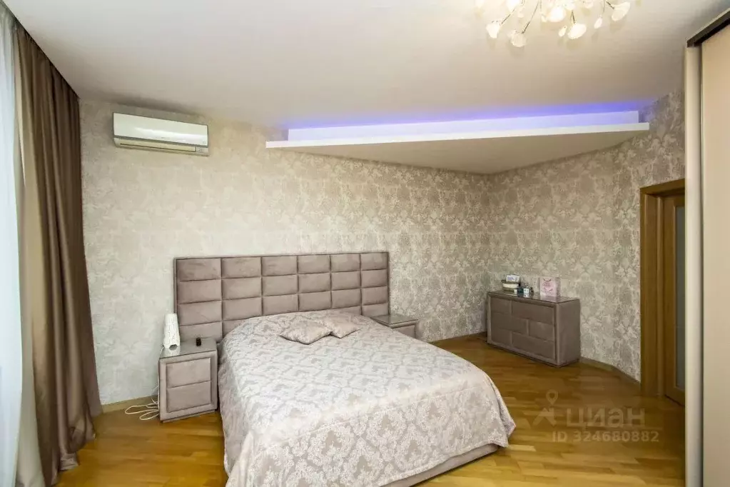 2-к кв. Тюменская область, Тюмень Советская ул., 51к3 (85.9 м) - Фото 2