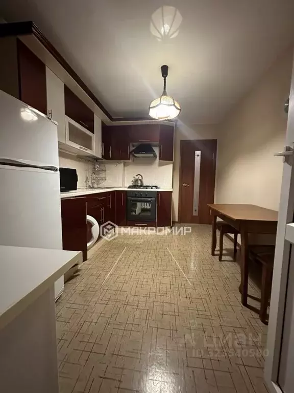 1-к кв. Брянская область, Брянск ул. Евдокимова, 8 (39.0 м) - Фото 2