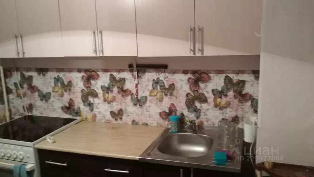 2-к кв. Тюменская область, Тюмень ул. Газовиков, 22 (49.0 м) - Фото 1