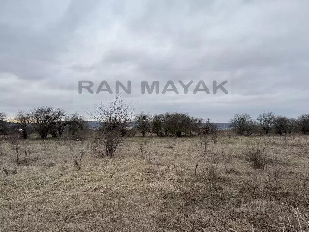 Участок в Адыгея, Майкоп городской округ, Гавердовский хут. пер. ... - Фото 1