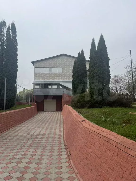 Дом 350 м на участке 30 сот. - Фото 0