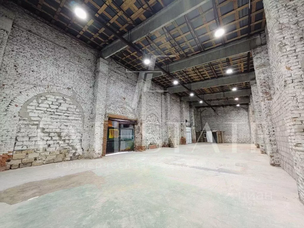 Склад в Татарстан, Казань ул. Братьев Петряевых, 5к4 (270 м) - Фото 2