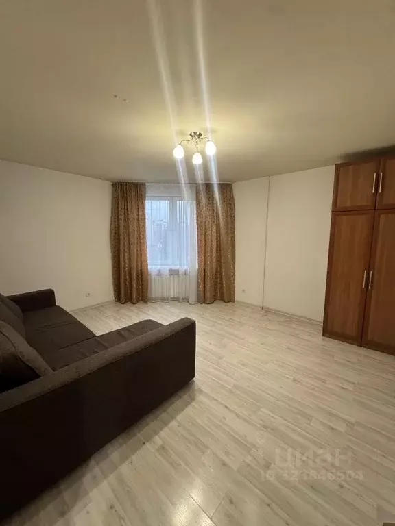 1-к кв. Свердловская область, Екатеринбург ул. Рощинская, 41 (38.7 м) - Фото 1