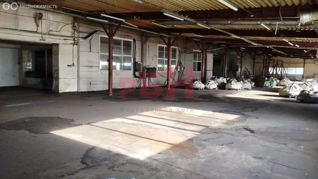 Помещение свободного назначения (1500 м) - Фото 1