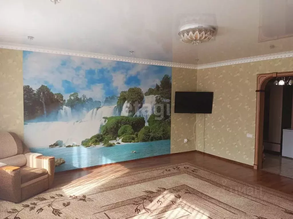 Дом в Башкортостан, Бирск ул. Карла Маркса (172 м) - Фото 1