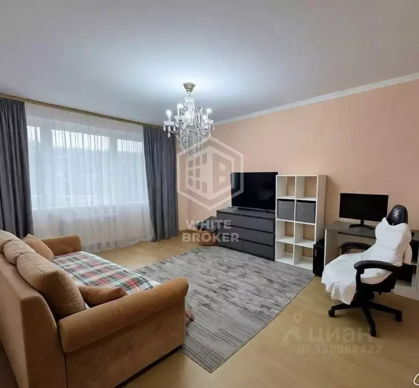 3-к кв. Севастополь ул. Каштановая, 3 (73.4 м) - Фото 1