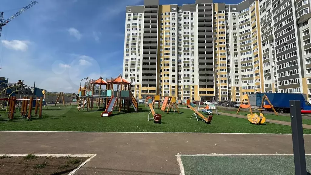 1-к. квартира, 40 м, 15/17 эт. - Фото 1