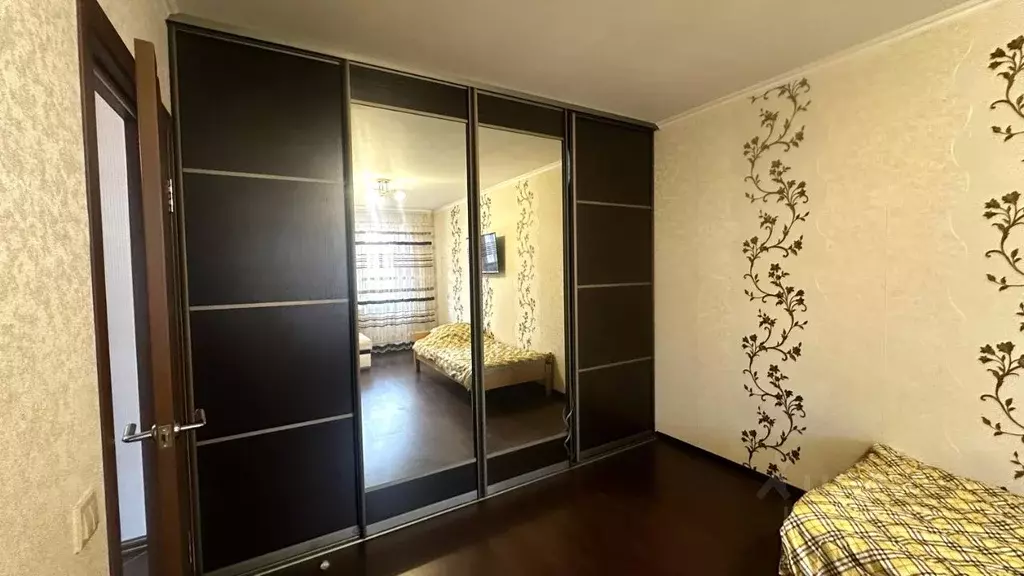 1-к кв. Татарстан, Казань ул. Хайдара Бигичева, 30 (35.0 м) - Фото 1