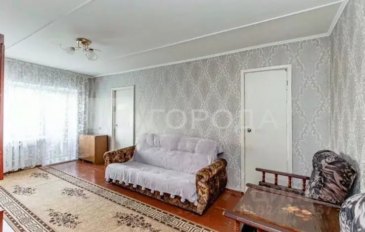 2-к кв. Алтайский край, Барнаул Молодежная ул., 39 (43.0 м) - Фото 1