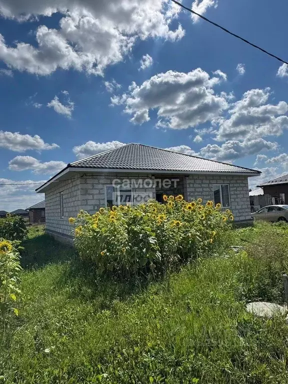 Дом в Липецкая область, Липецкий муниципальный округ, с. Косыревка ул. ... - Фото 1