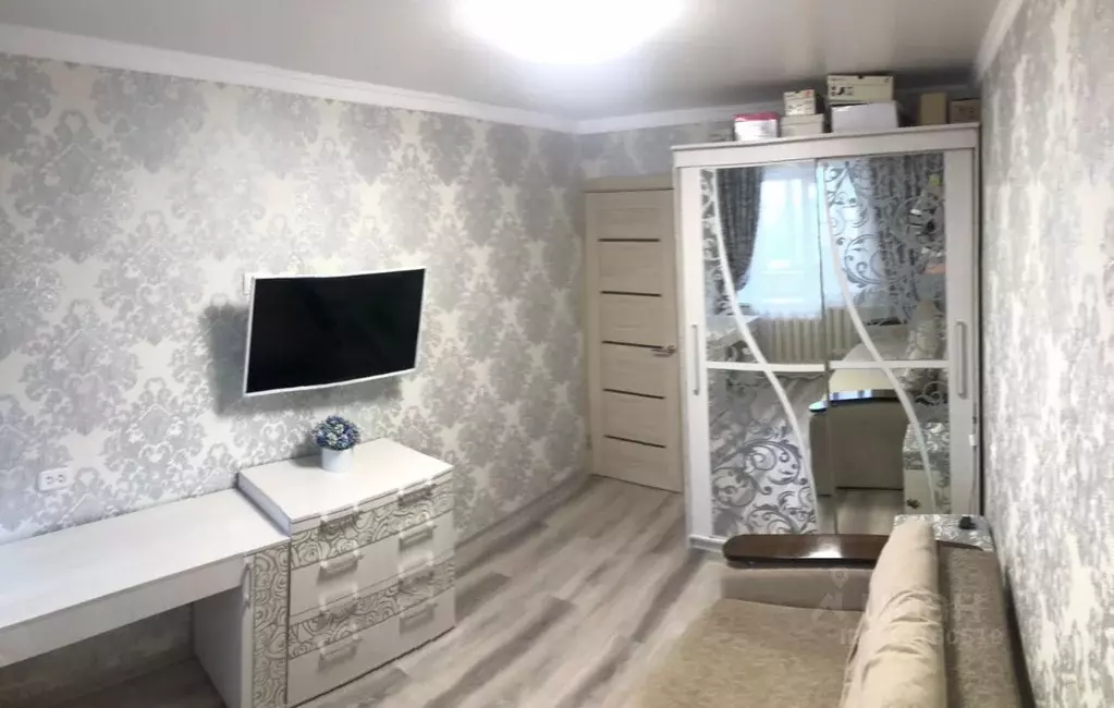 2-к кв. Краснодарский край, Ейск Красная ул., 57 (47.0 м) - Фото 0