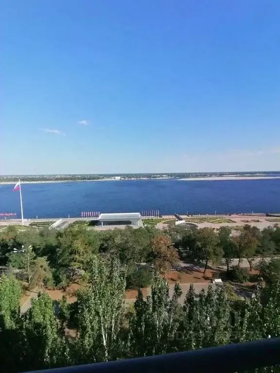 2-к кв. Волгоградская область, Волгоград ул. Маршала Чуйкова, 37 ... - Фото 1