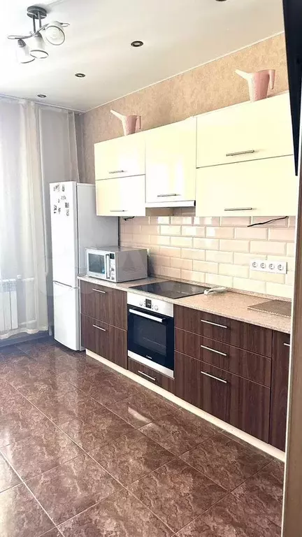 2-к. квартира, 59 м, 15/17 эт. - Фото 1