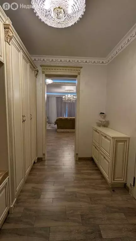 4-комнатная квартира: село Мысхако, Парковая улица, 22 (195.5 м) - Фото 1